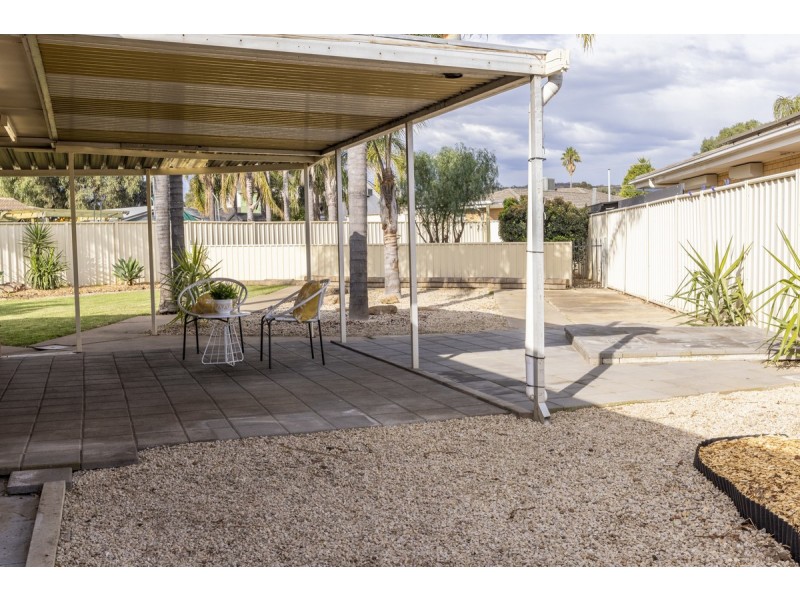 8 Engel Drive, Salisbury East SA 5109