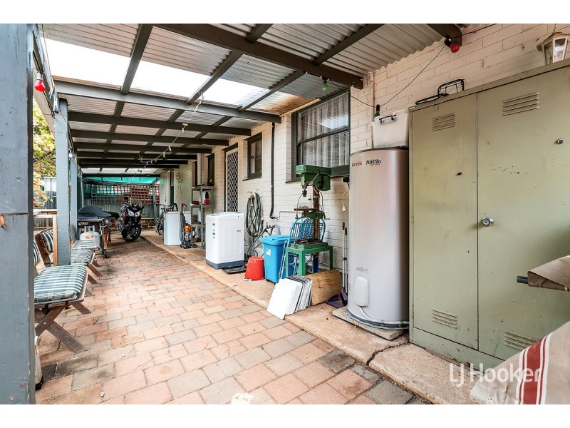 21 Hayles Road, Elizabeth Park SA 5113