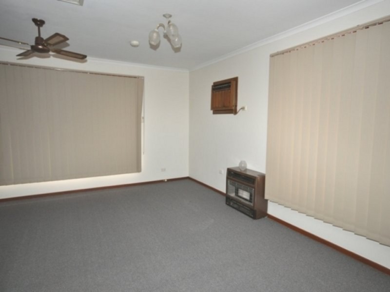 22 Cavenagh Street, Elizabeth Downs SA 5113