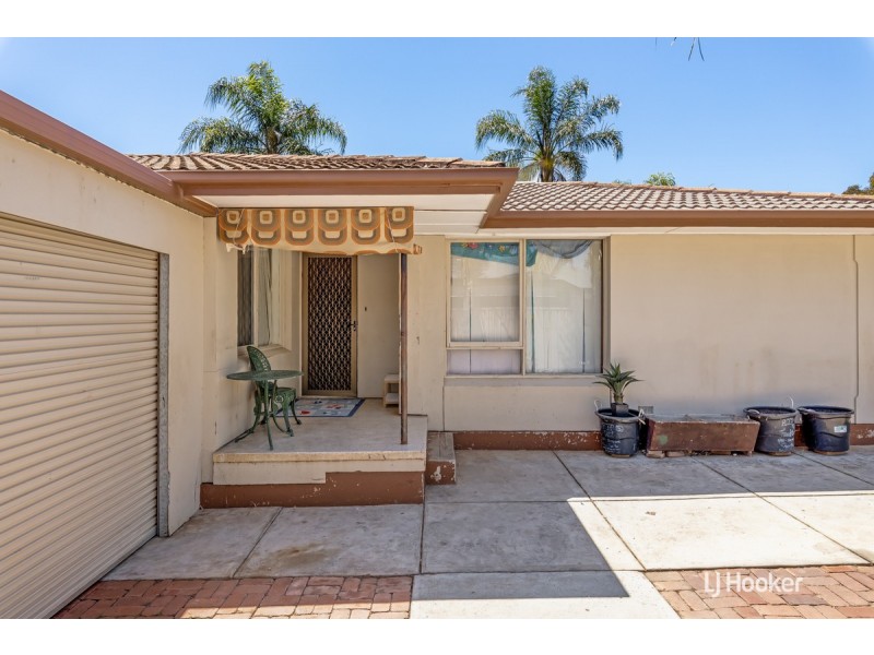 7 McCullogh Street, Elizabeth Downs SA 5113