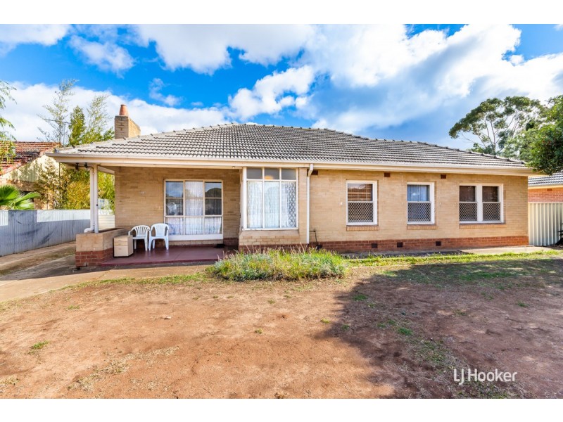 34 Harvey Road, Elizabeth South SA 5112