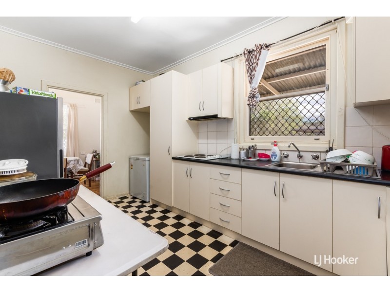 34 Harvey Road, Elizabeth South SA 5112