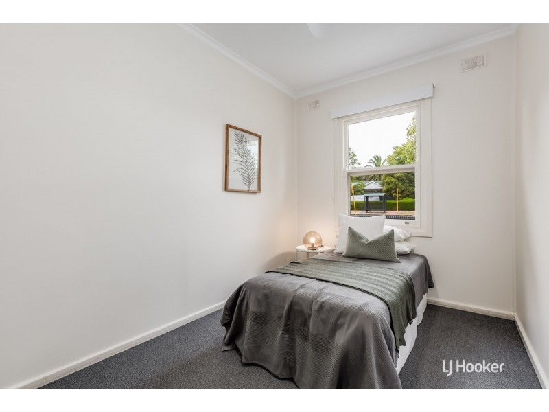 215 Midway Road, Elizabeth Downs SA 5113
