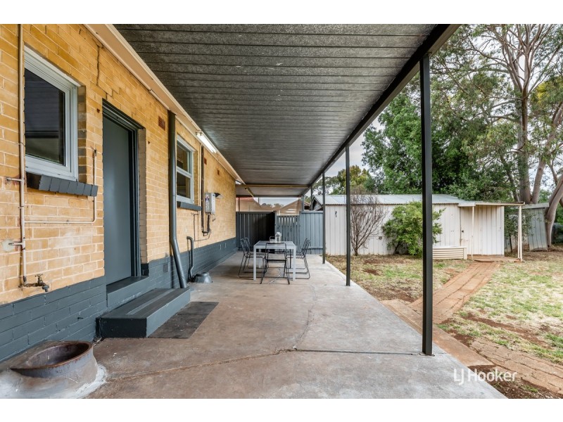 215 Midway Road, Elizabeth Downs SA 5113
