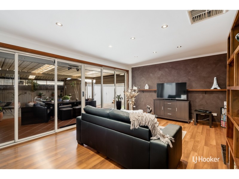 5 Marvin Way, Paralowie SA 5108