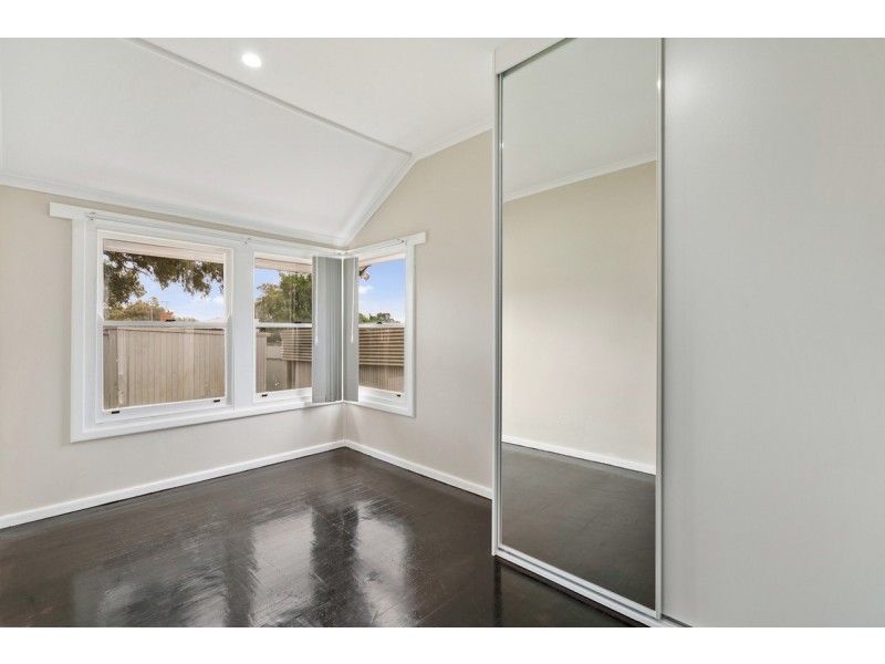 39 Hanson Road, Elizabeth Downs SA 5113