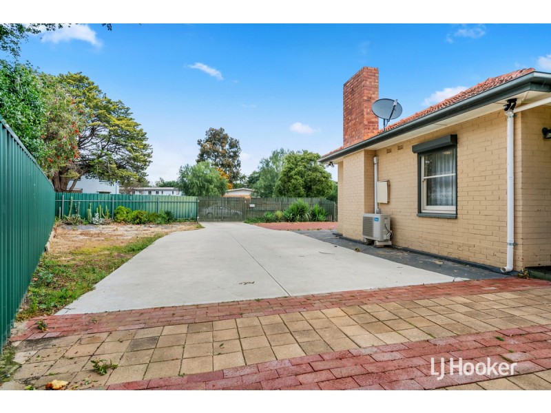 19 Donhead Street, Elizabeth SA 5112