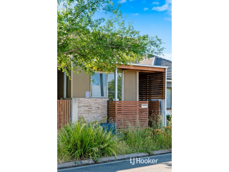 12 Phillipson Circuit, Mawson Lakes SA 5095
