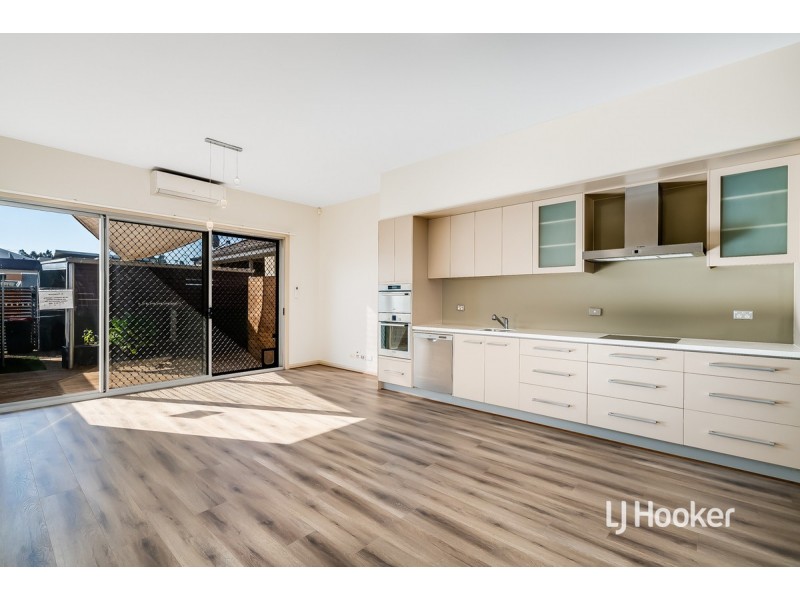 12 Phillipson Circuit, Mawson Lakes SA 5095