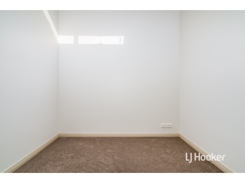 12 Phillipson Circuit, Mawson Lakes SA 5095