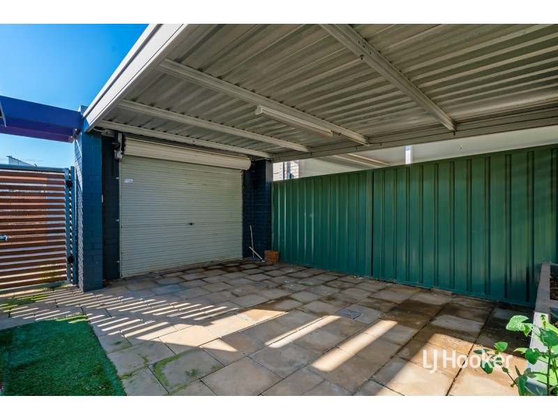 12 Phillipson Circuit, Mawson Lakes SA 5095