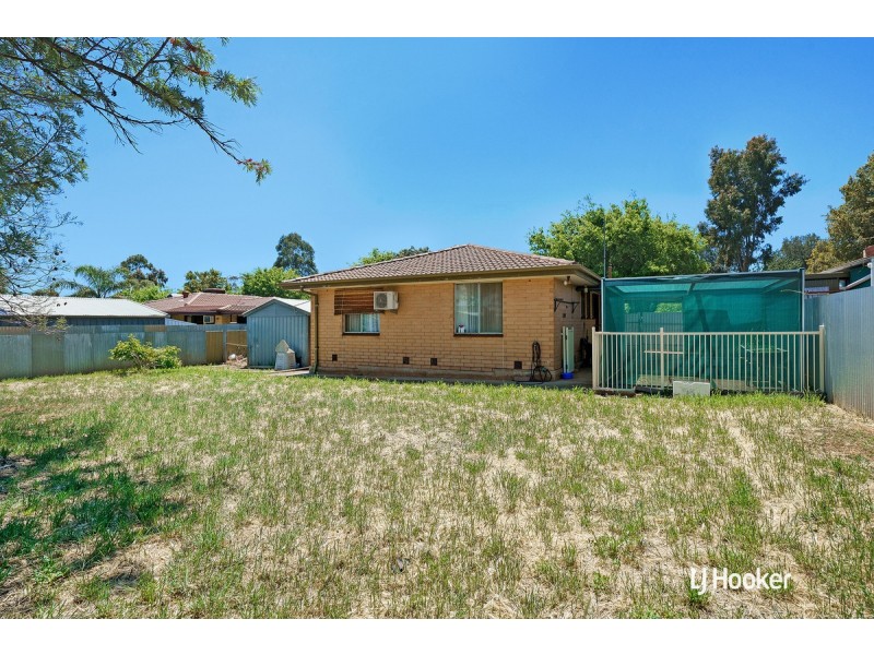 10 Preston Street, Elizabeth Downs SA 5113