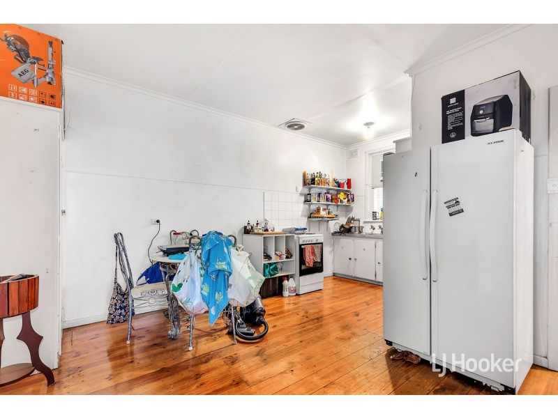 56 Hogarth Road, Elizabeth South SA 5112