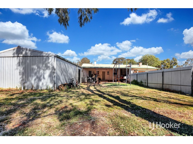 56 Hogarth Road, Elizabeth South SA 5112