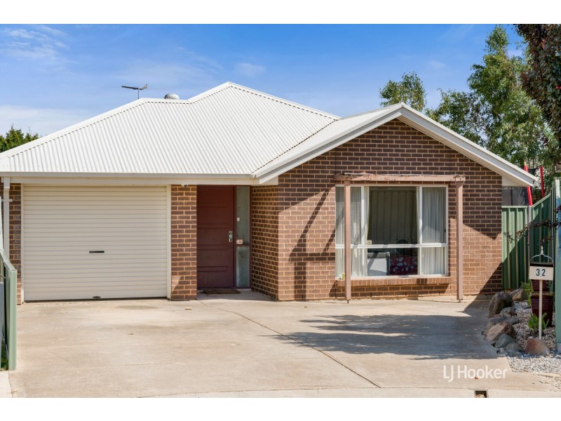 32 Trafalgar Drive, Elizabeth Park SA 5113
