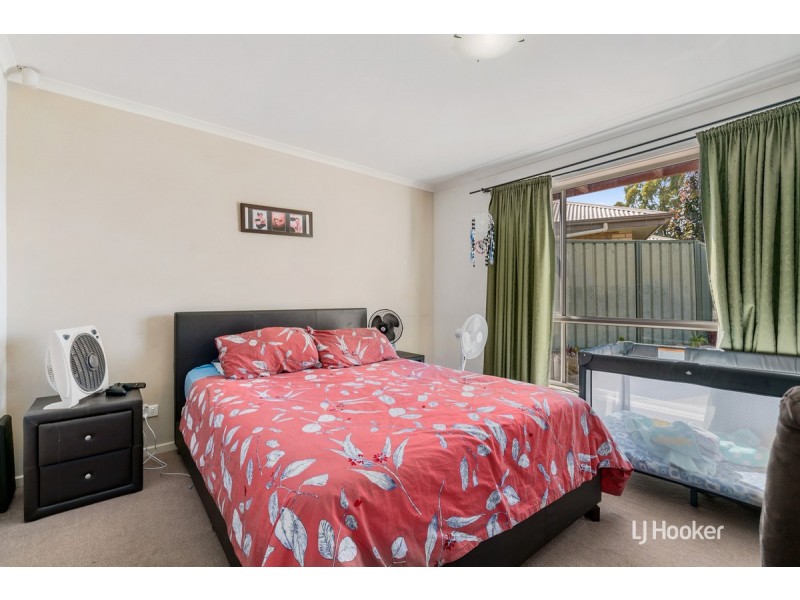 32 Trafalgar Drive, Elizabeth Park SA 5113