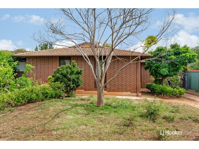 9 Paginton Crescent, Elizabeth East SA 5112