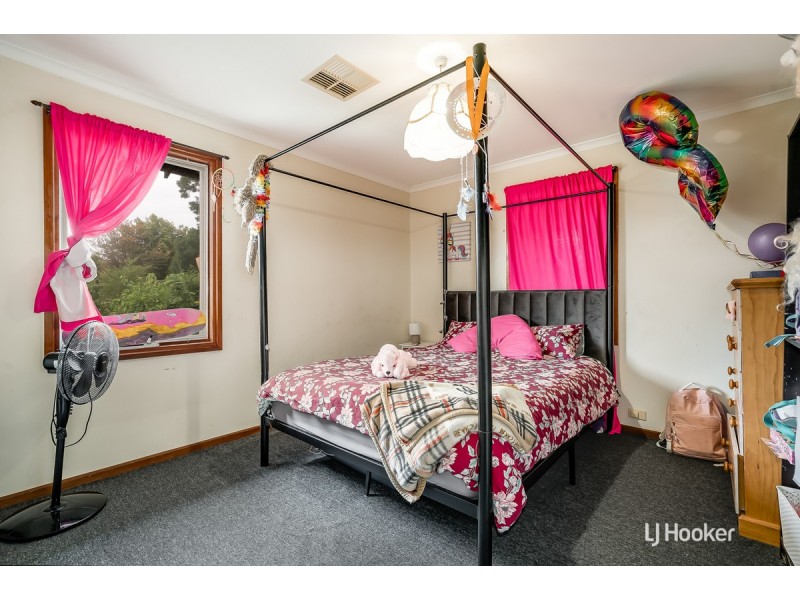 9 Paginton Crescent, Elizabeth East SA 5112