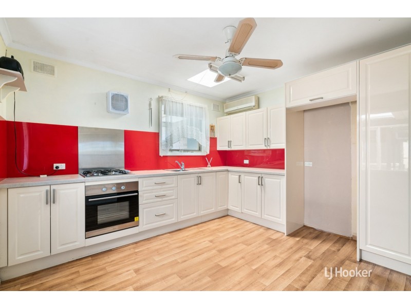 2 Ballard Road, Smithfield Plains SA 5114