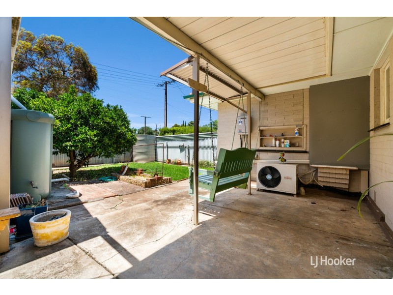 2 Ballard Road, Smithfield Plains SA 5114