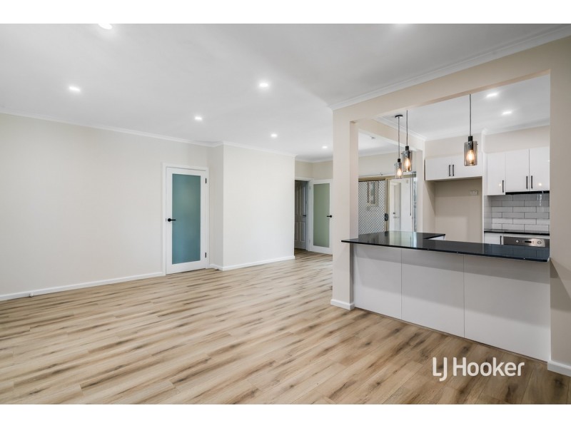 129 Coventry Road, Smithfield Plains SA 5114