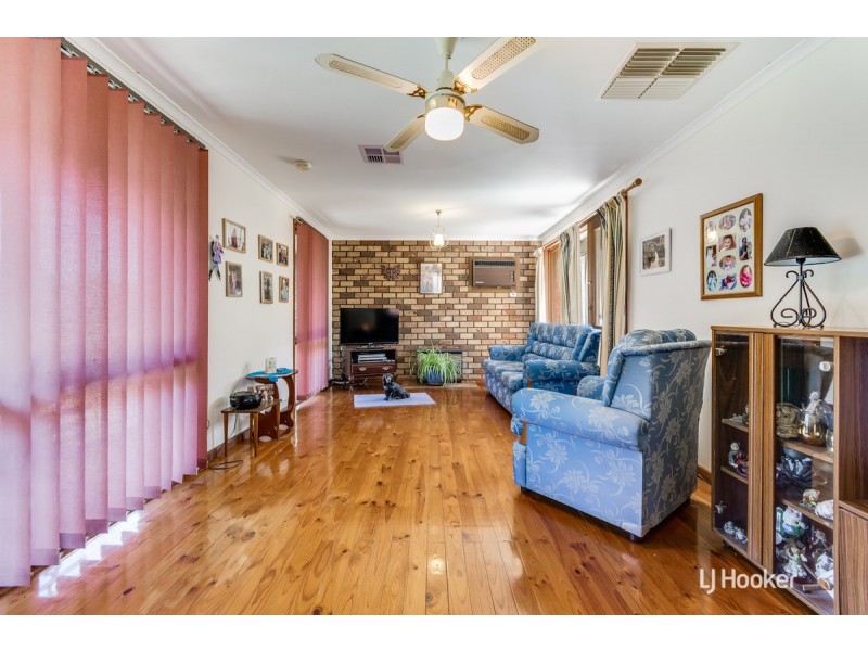 49 Fuller Crescent, Elizabeth East SA 5112