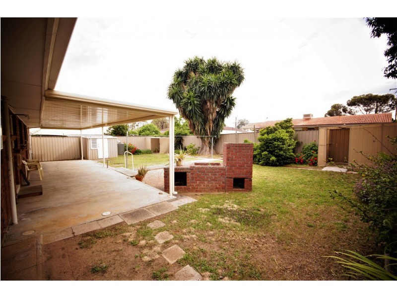 2 Milton Court, Salisbury East SA 5109
