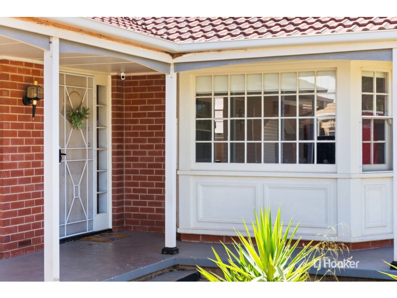 27 Seaborough Road, Elizabeth Park SA 5113