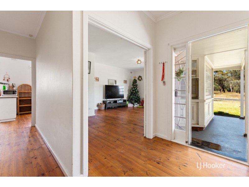 27 Seaborough Road, Elizabeth Park SA 5113