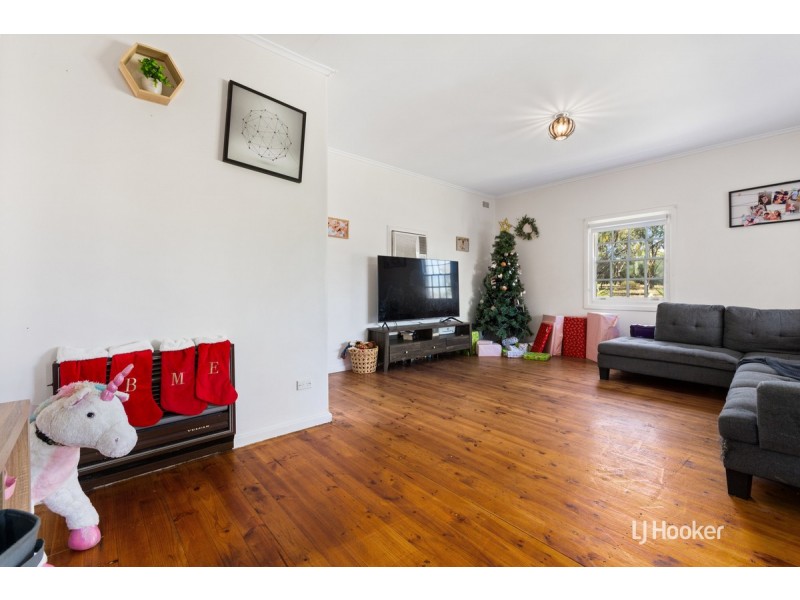 27 Seaborough Road, Elizabeth Park SA 5113