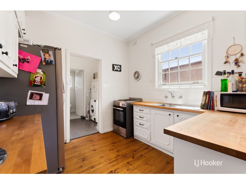 27 Seaborough Road, Elizabeth Park SA 5113