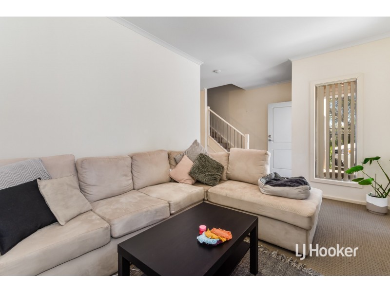 5 Parkside Walk, Smithfield Plains SA 5114