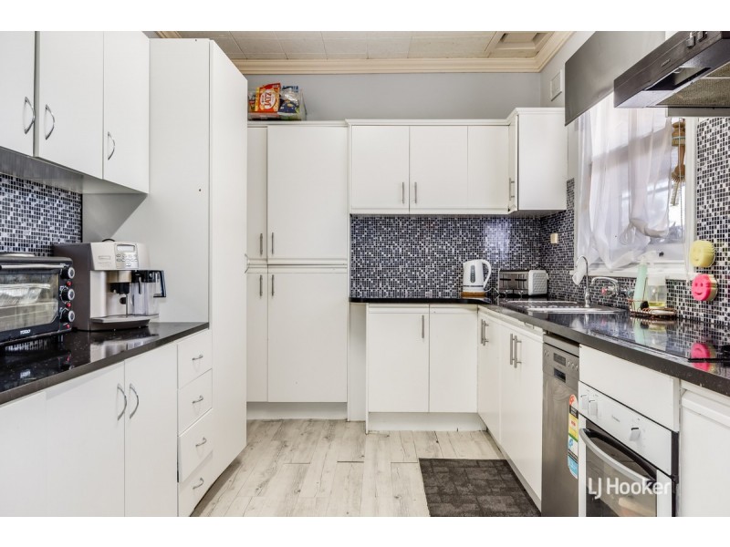 31 Palmer Road, Elizabeth Park SA 5113