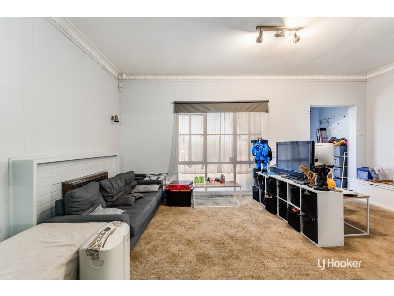 31 Palmer Road, Elizabeth Park SA 5113