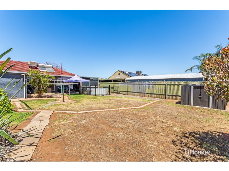 31 Palmer Road, Elizabeth Park SA 5113