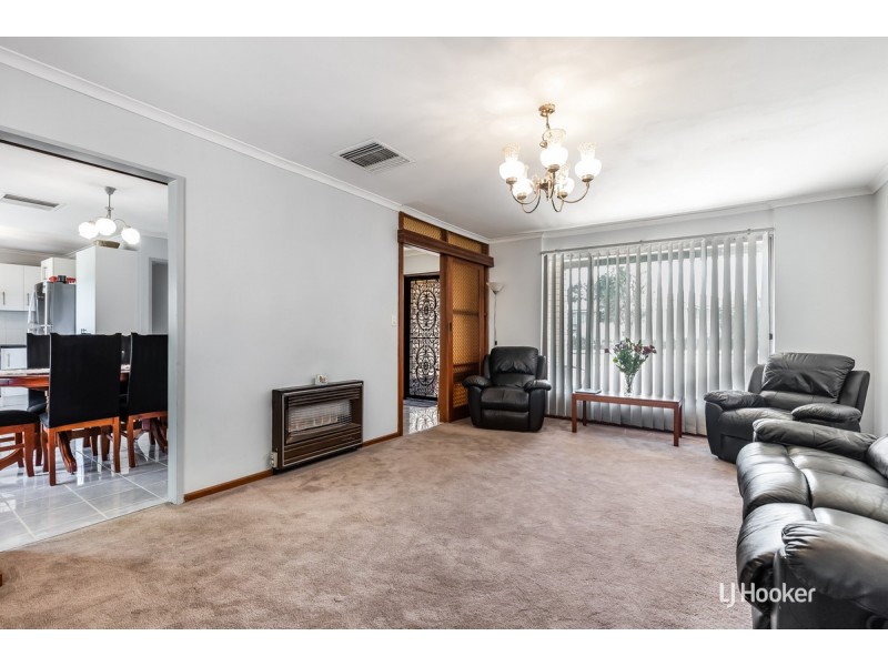 2 Hewish Crescent, Elizabeth Park SA 5113