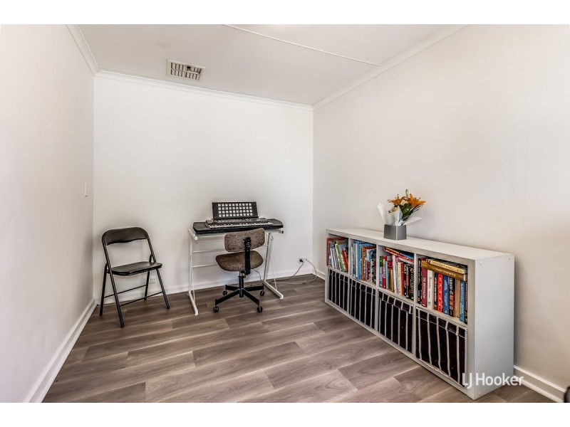 2 Hewish Crescent, Elizabeth Park SA 5113