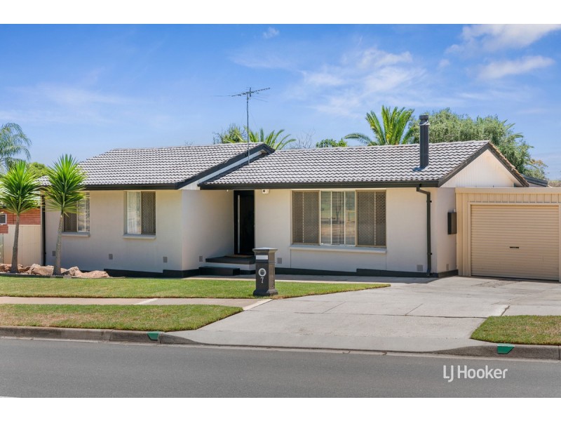 7 Stratton Road, Elizabeth Downs SA 5113