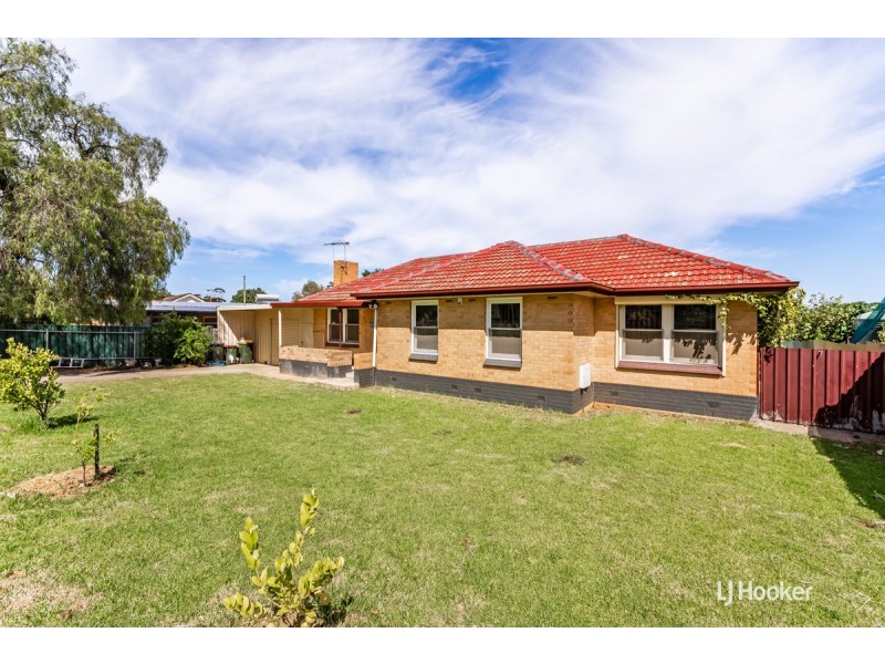 13 Halsey Road, Elizabeth East SA 5112