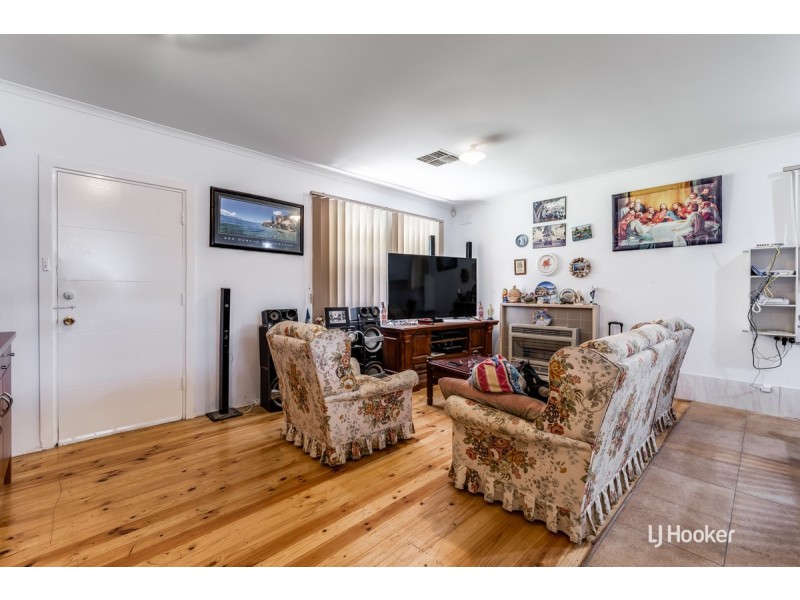 13 Halsey Road, Elizabeth East SA 5112