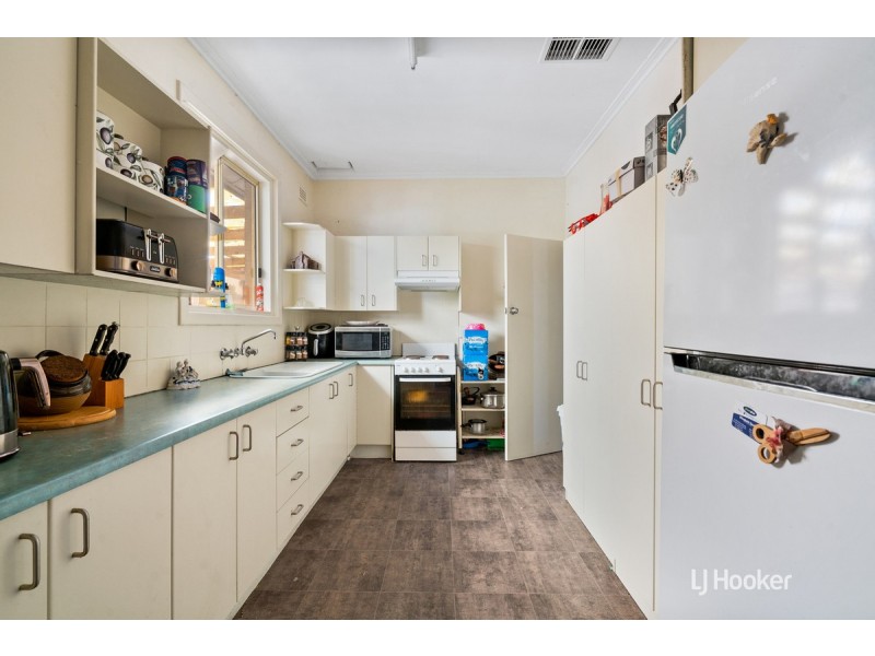 50 Grateley Street, Elizabeth Grove SA 5112