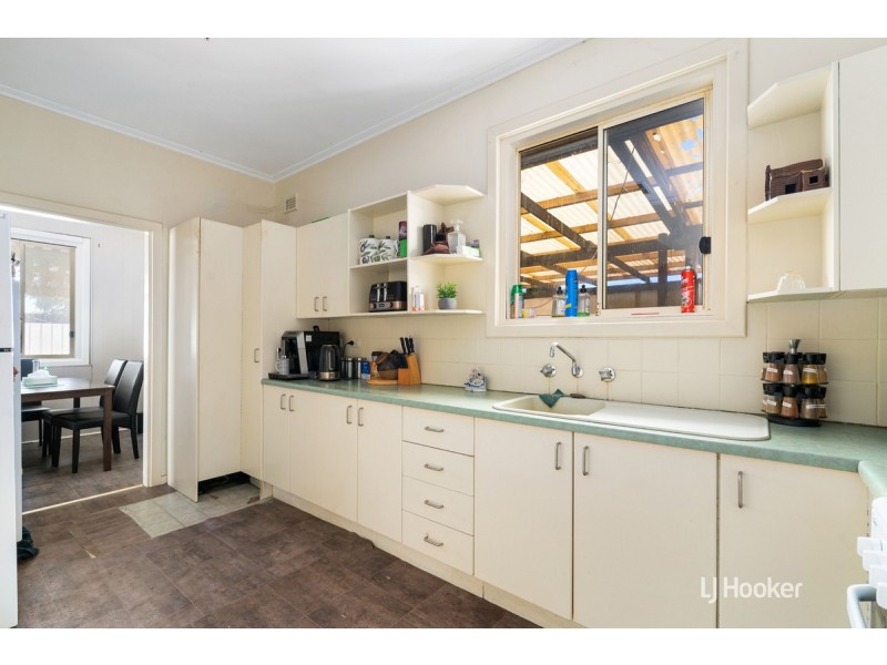 50 Grateley Street, Elizabeth Grove SA 5112