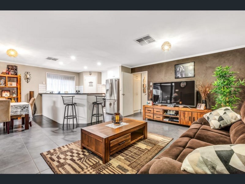 5 Torrens Street, Andrews Farm SA 5114