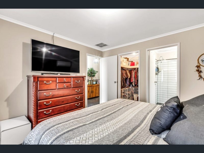 5 Torrens Street, Andrews Farm SA 5114