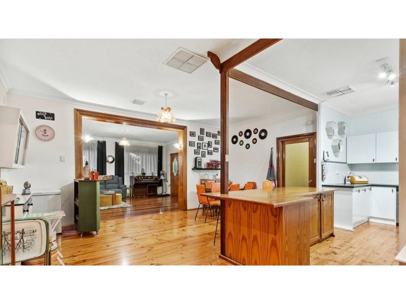 10 Thornton Street, Elizabeth East SA 5112