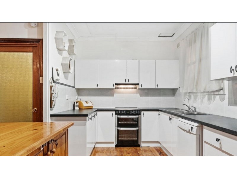 10 Thornton Street, Elizabeth East SA 5112