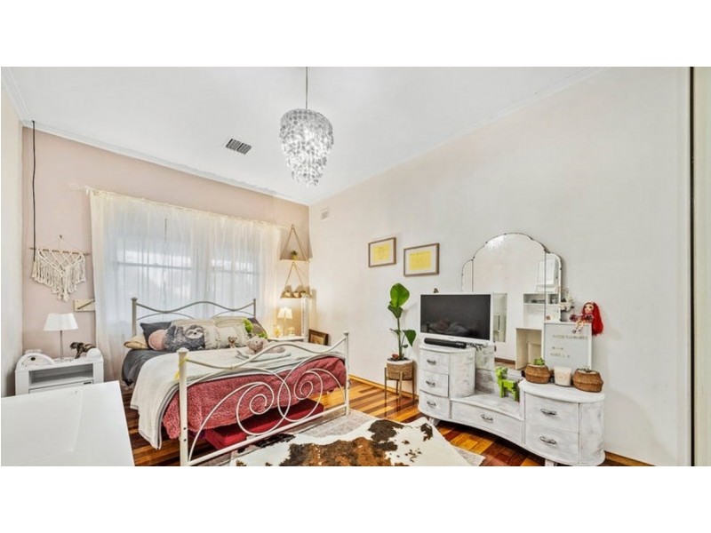 10 Thornton Street, Elizabeth East SA 5112