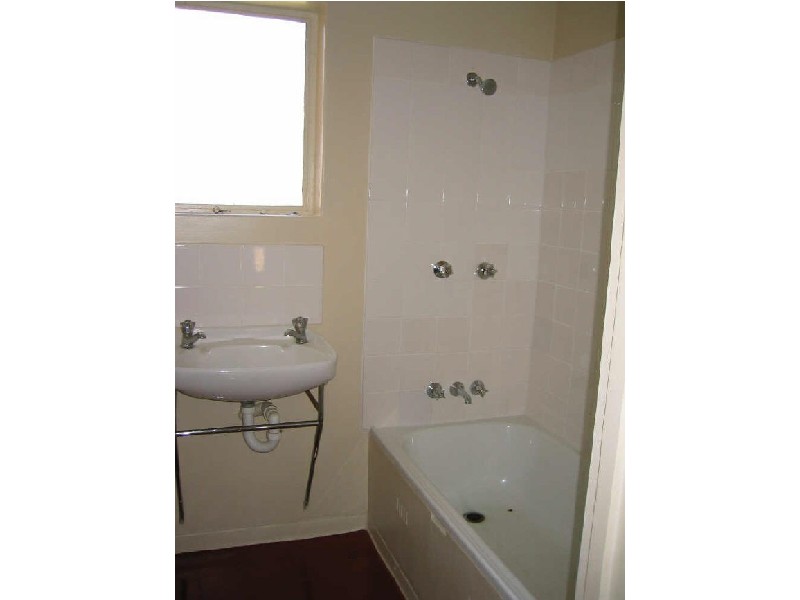 5 Hawker Crescent, Elizabeth East SA 5112