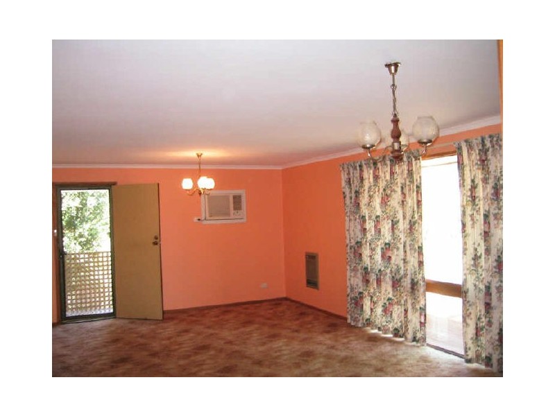 5 Hawker Crescent, Elizabeth East SA 5112