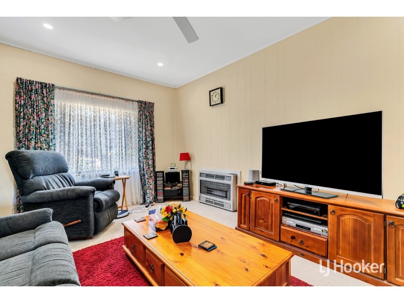 22 McKenzie Road, Elizabeth Downs SA 5113